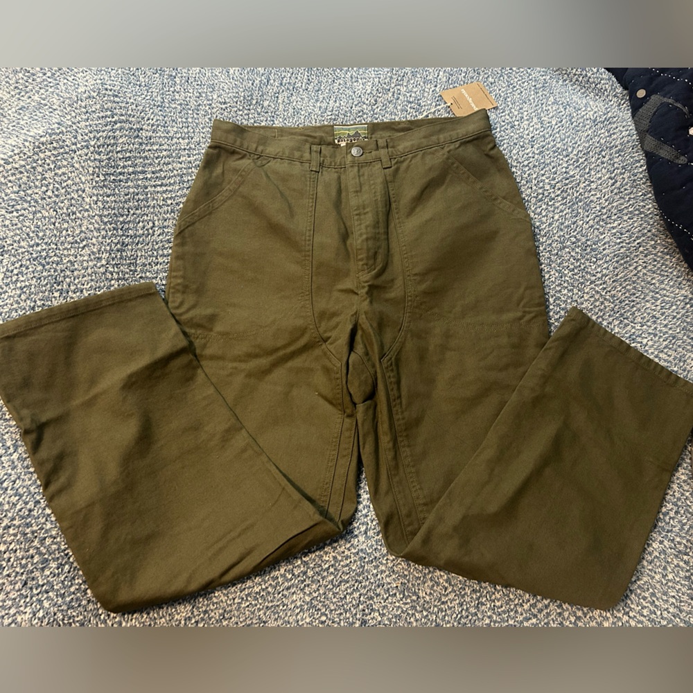 Patagonia Forest Green Stand Up Pants